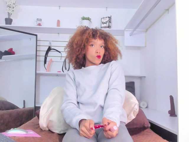 Spicy-shanty's BongaCams show and profile