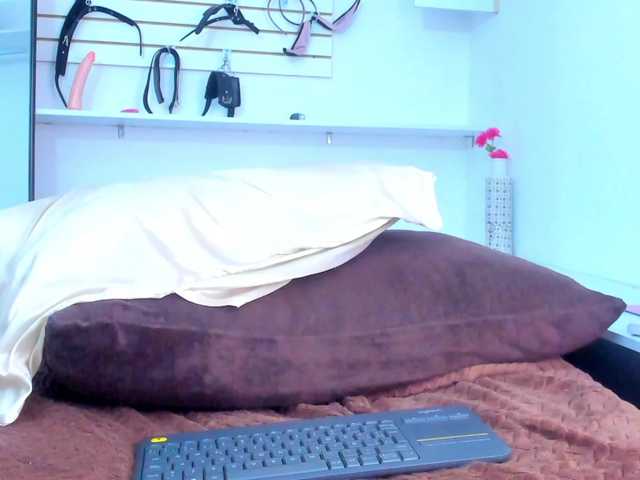 Spicy-shanty's BongaCams show and profile