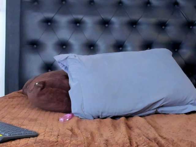 Spicy-shanty's BongaCams show and profile