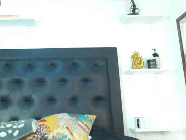Spicy-jonhson webcam