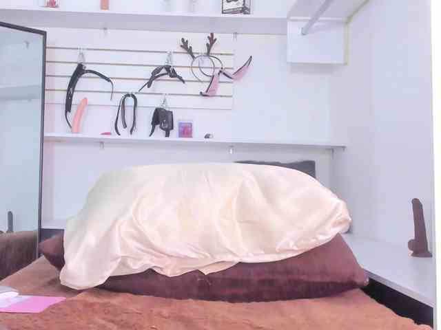 Spicy-jonhson webcam