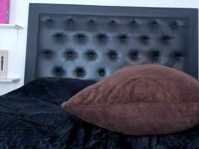 Spicy-jonhson webcam