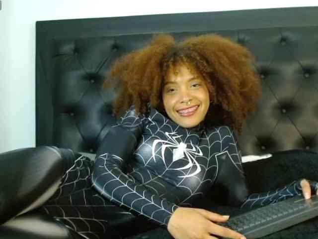 Spicy-jonhson webcam
