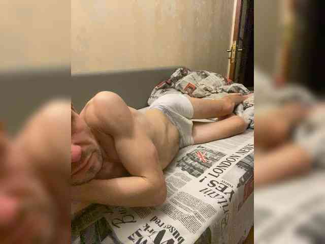 Khop4ik1992 Live Webcam on BongaCams