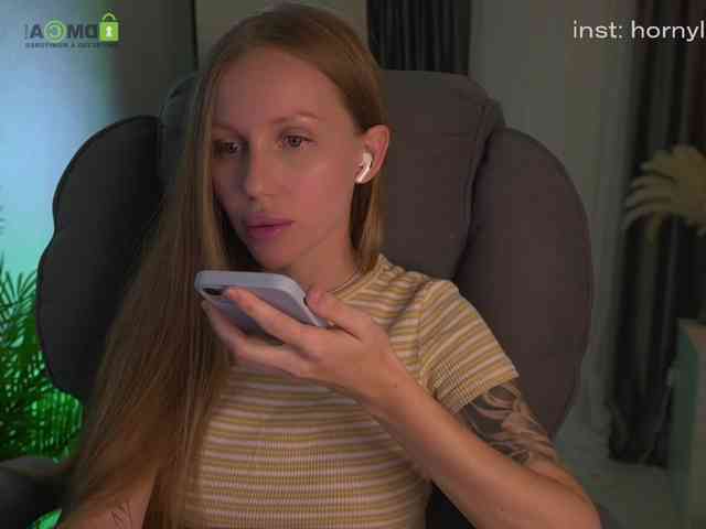 d-pixy Live Webcam on BongaCams