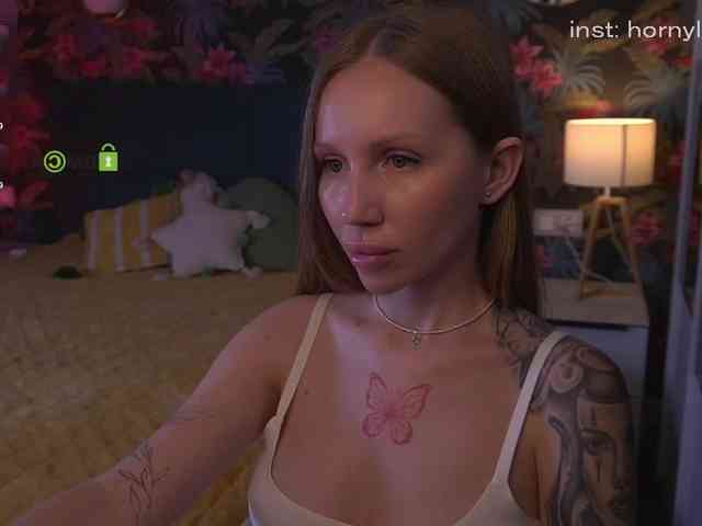 horny_lamb webcam