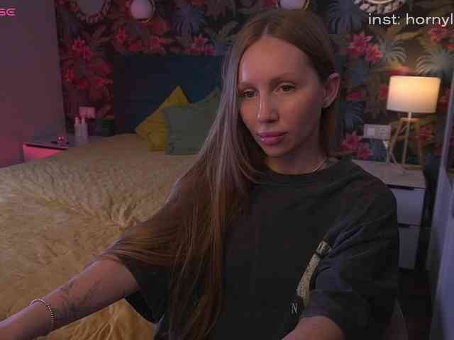 horny_lamb webcam