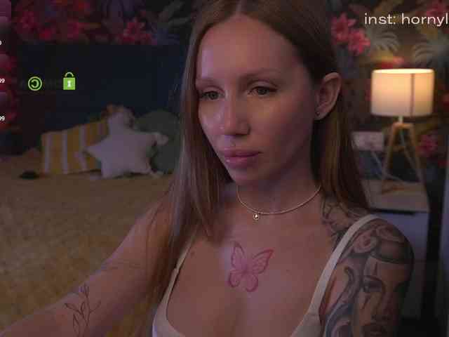 horny_lamb webcam
