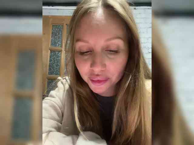 horny_lamb webcam