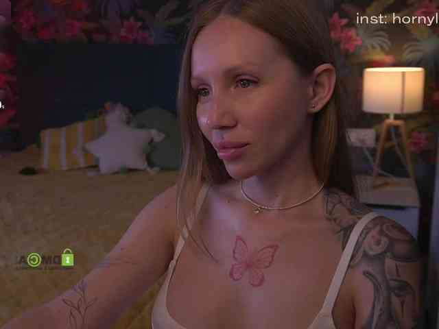 horny_lamb webcam