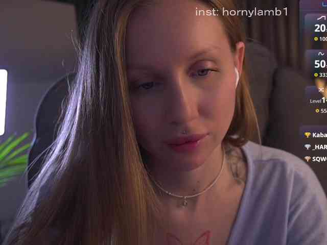 d-pixy Live Webcam on BongaCams