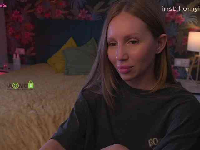 horny_lamb webcam