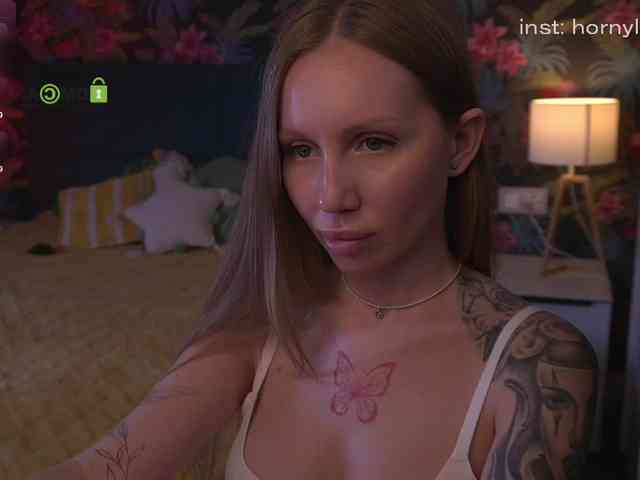 horny_lamb webcam