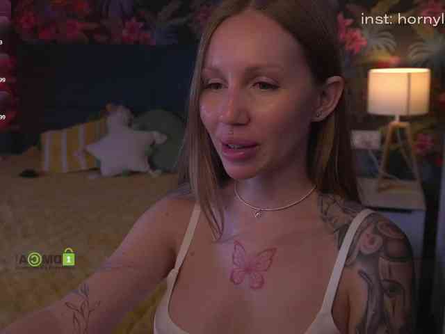 horny_lamb webcam