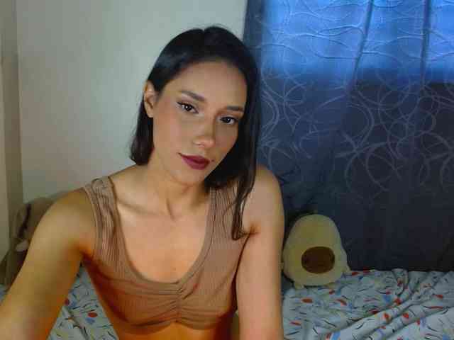 Naomiheart webcam