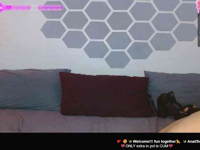 Naomiheart webcam