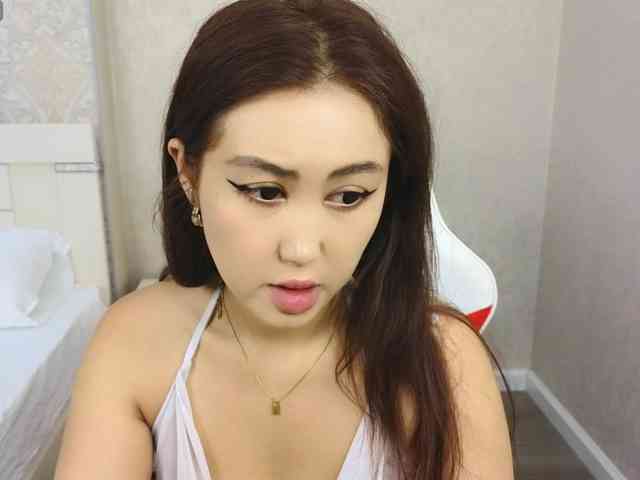 DianaMoon webcam