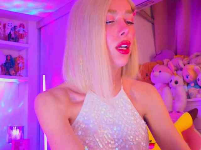 Barbiepinkdreams Live Webcam on BongaCams