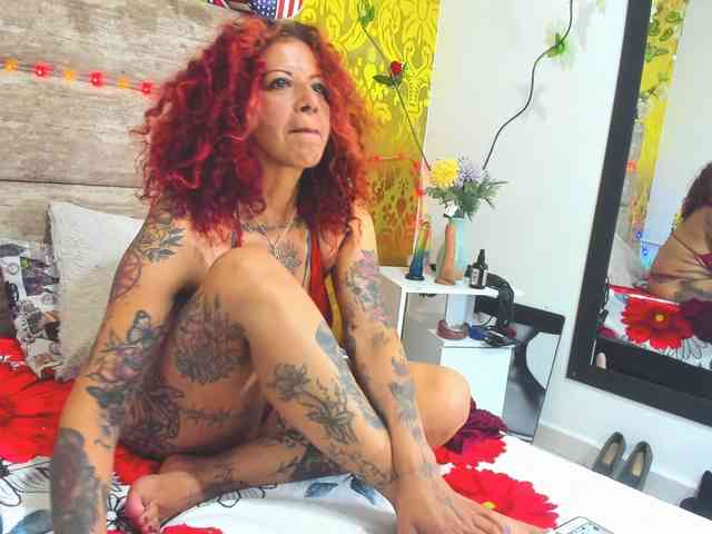 AxxyMilf