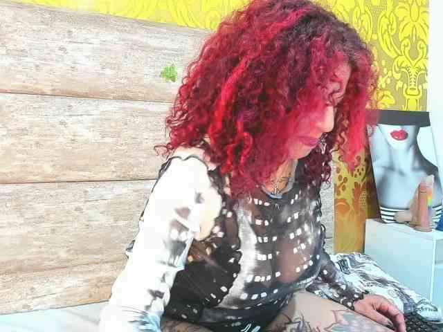 AxxyMilf