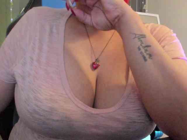 Sammy-owens webcam