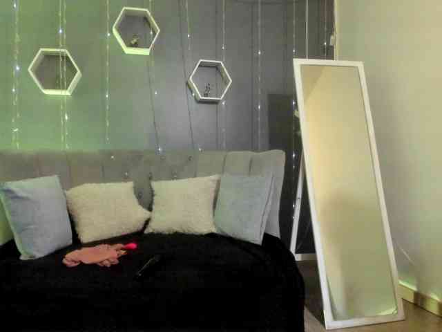 Sammy-owens webcam