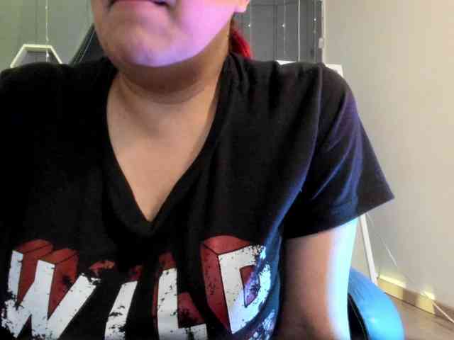 Sammy-owens webcam