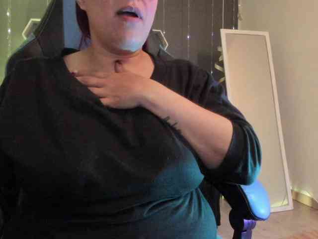 Sammy-owens webcam