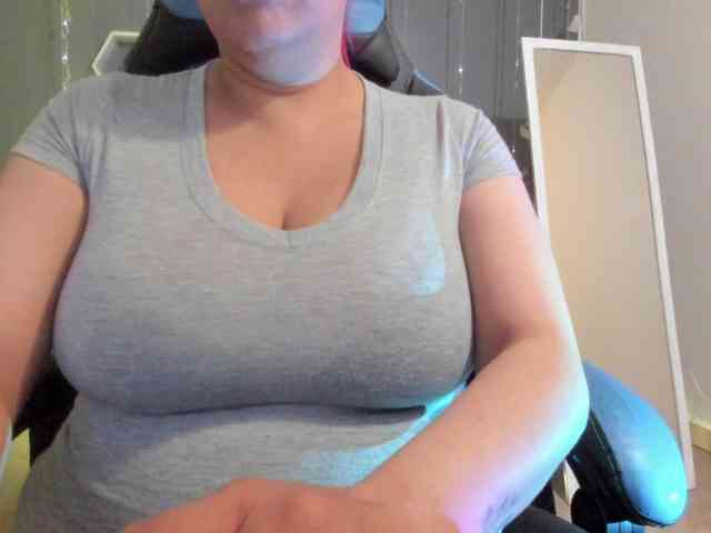 Sammy-owens webcam