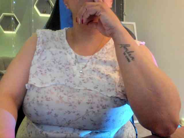 Sammy-owens webcam