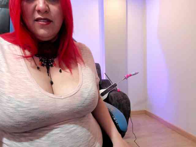 Sammy-owens webcam
