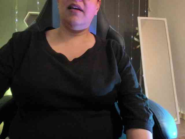 Sammy-owens webcam