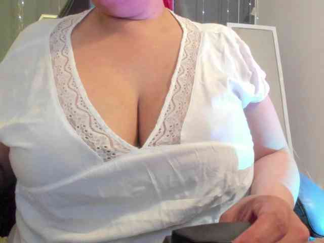 Sammy-owens webcam