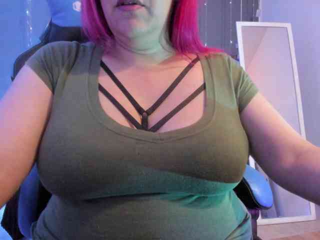 Sammy-owens webcam
