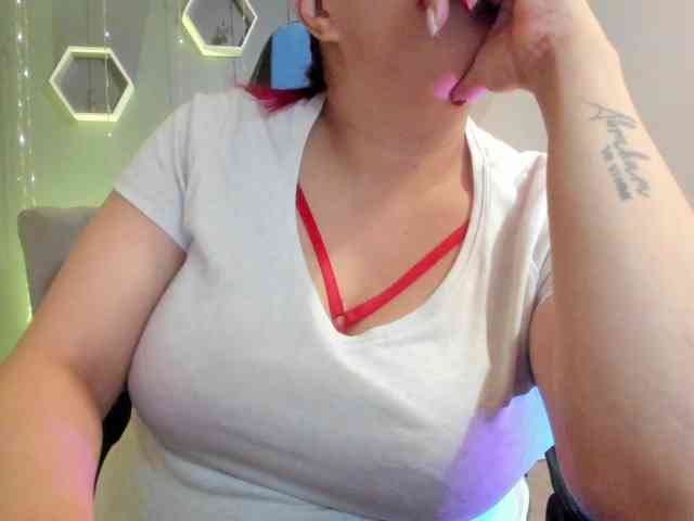 Sammy-owens webcam