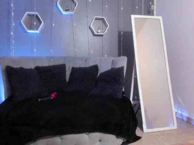 Sammy-owens webcam