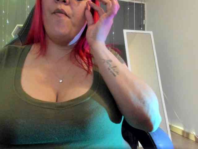 Sammy-owens webcam