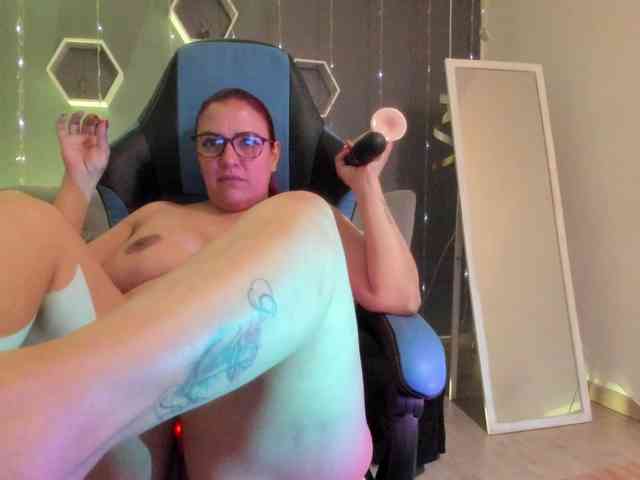 Sammy-owens webcam