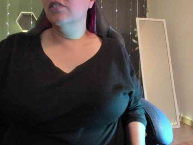 Sammy-owens webcam