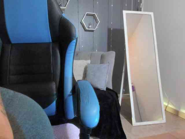 Sammy-owens webcam