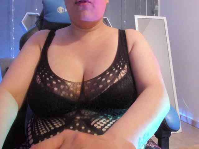 Sammy-owens webcam