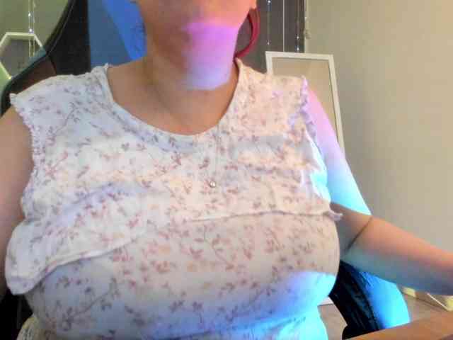 Sammy-owens webcam