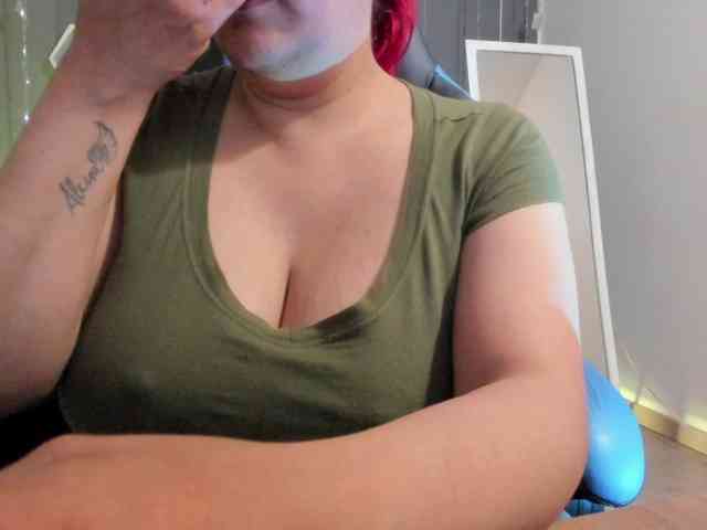 Sammy-owens webcam