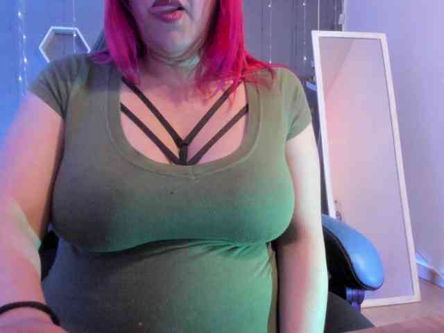 Sammy-owens webcam