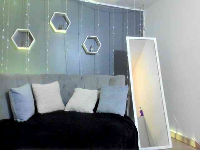 Sammy-owens webcam