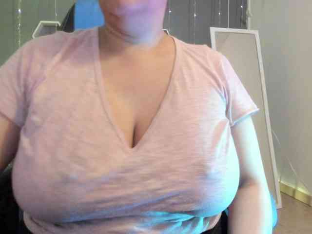 Sammy-owens webcam