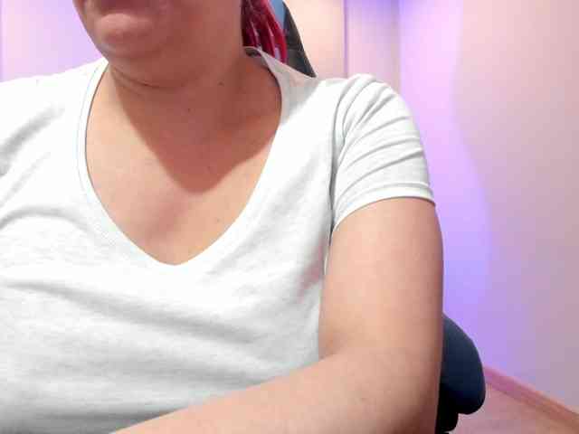 Sammy-owens webcam