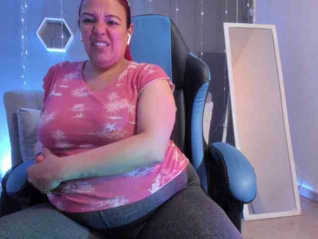 Sammy-owens webcam