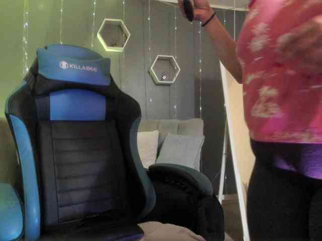 Sammy-owens webcam