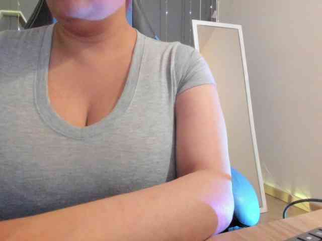 Sammy-owens webcam